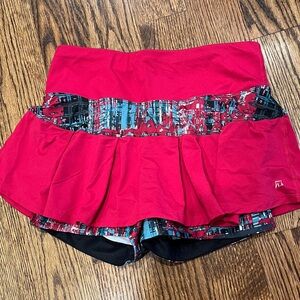 SkirtSports Red and Black Lioness (S)